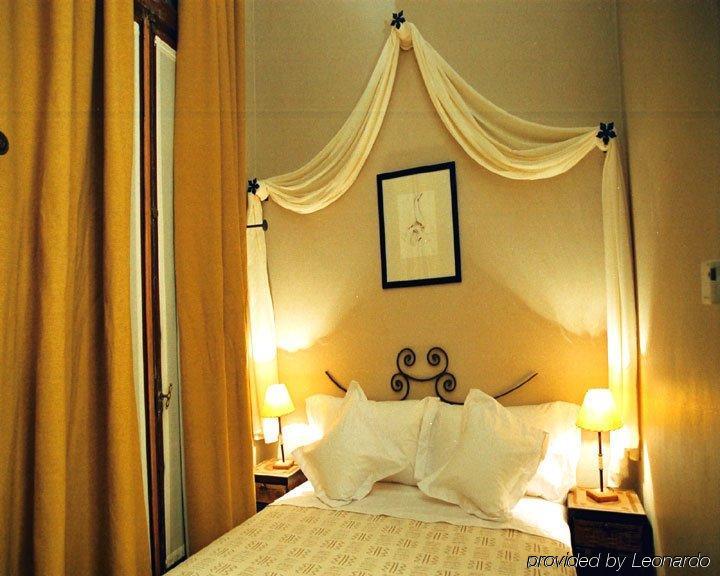 A Hotel Μπουένος Άιρες Δωμάτιο φωτογραφία